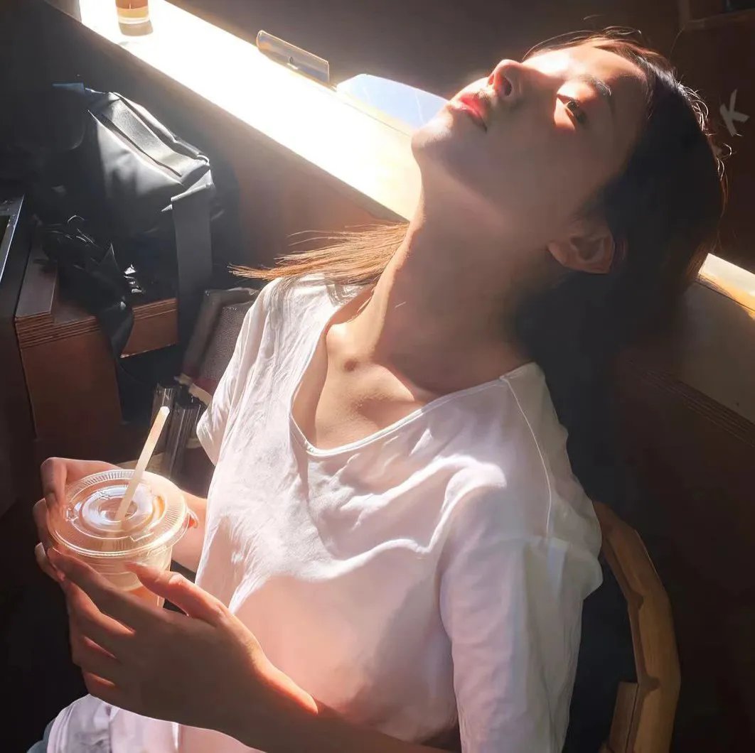 性感尤物